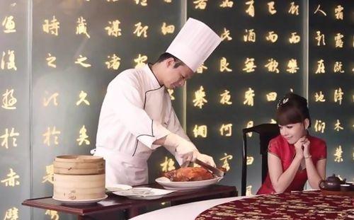 兄弟爆料金店后续视频播放,揭秘惊人真相，视频播放引发热议  第1张